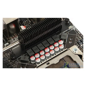 Intel X58 Rampage II Gene е Използвала оригиналната настолна дънната платка LGA 1366 LGA1366 DDR3 24GB USB2.0 SATA2 2