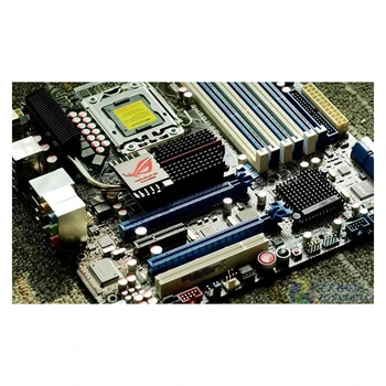 Intel X58 Rampage II Gene е Използвала оригиналната настолна дънната платка LGA 1366 LGA1366 DDR3 24GB USB2.0 SATA2 5