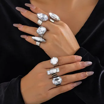 Комплекти пръстени за капки вода с прекрасна имитация на кристалната геометрия