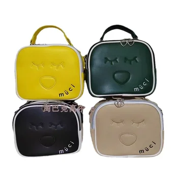 Популярната корейска дамска чанта, мини чанта през рамо, квадратна спортна чанта за голф, стоки за съхранение