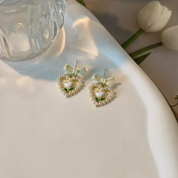 2023 Нови модни Сладки обеци-капки във формата на цвете лале за жени, красиви обеци с бели носа и имитация на перли, украса за момичета
